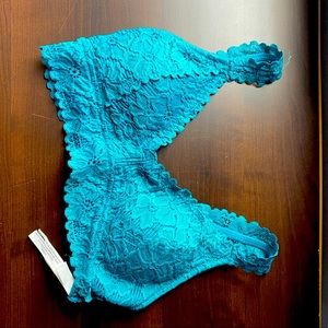 Turquoise Lace Bralette, Size Medium